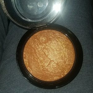 MAC GOLD DEPOSIT Highlighter